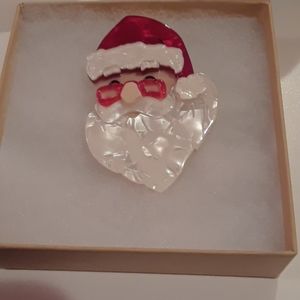 Erstwilder collector pin